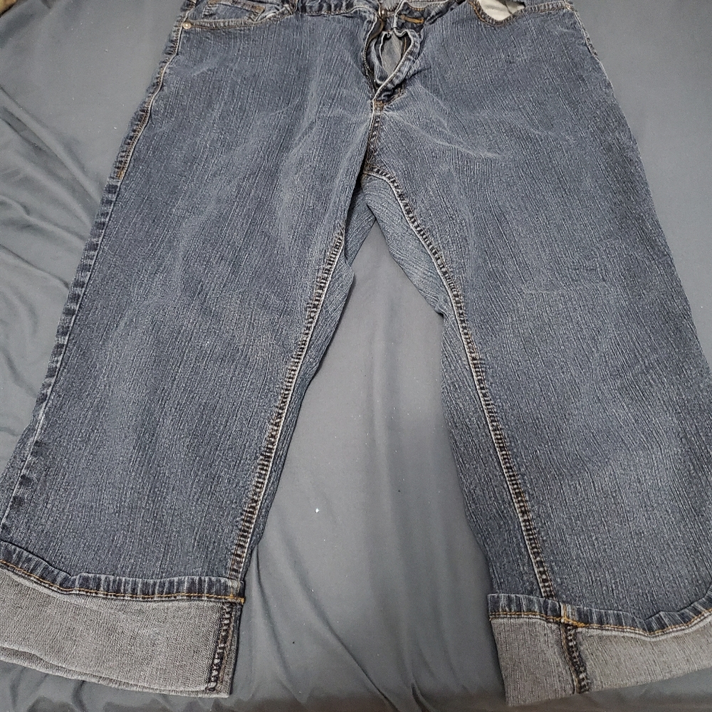 Capri jeans